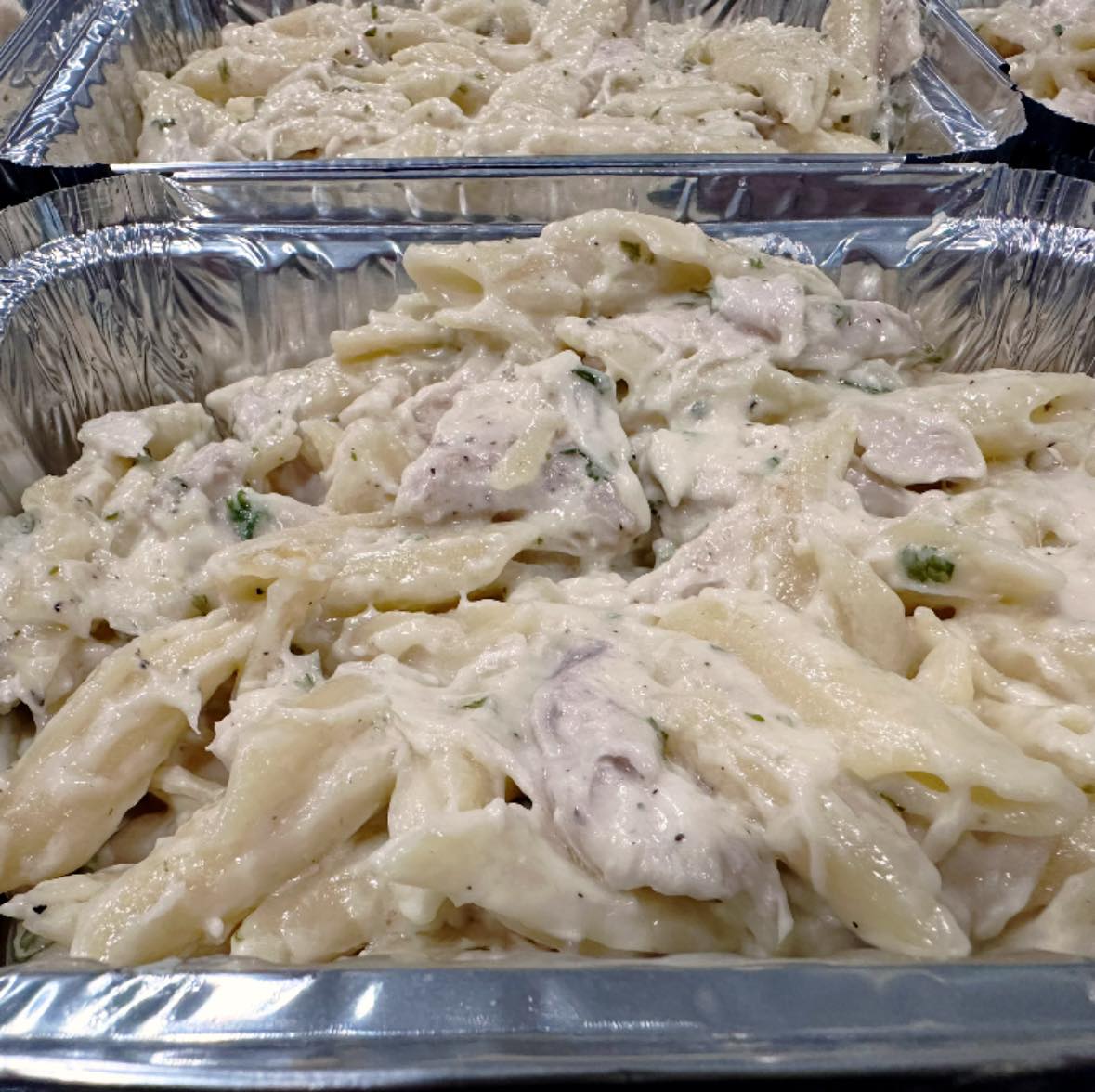 Chicken penne alfredo catering trays